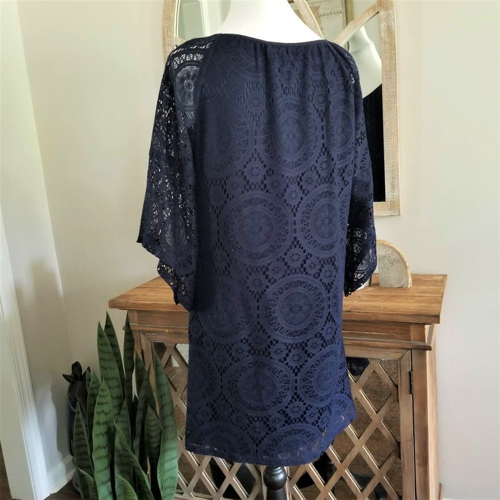 Dress. Navy Blue Medallion Lace. Tacera Brand. Size Medium. - Picture 6 of 11